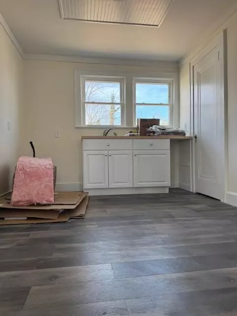 Patchogue, NY 11772,128 N Ocean AVE