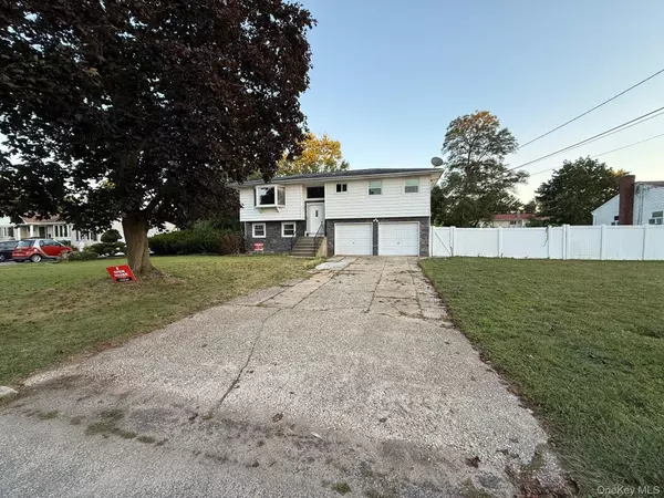 Brentwood, NY 11717,160 Van ST