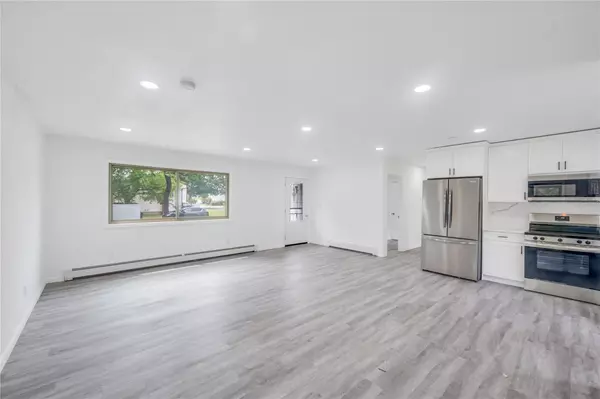 Wyandanch, NY 11798,79 S 28th ST