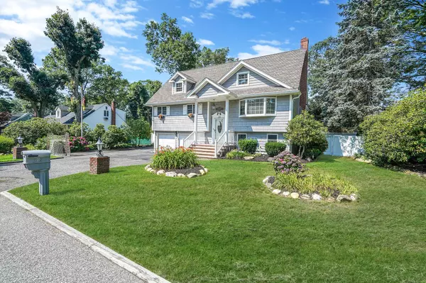 Holbrook, NY 11741,172 Avenue C