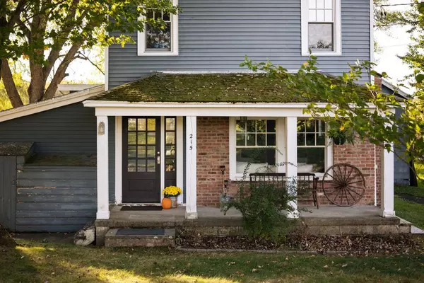 Germantown, NY 12526,215 Moore RD