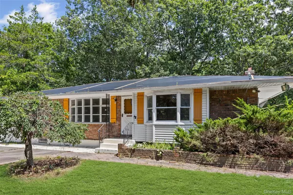 741 Ocean AVE, Bohemia, NY 11716