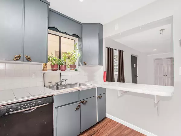 White Plains, NY 10603,13 Granada CRES #7