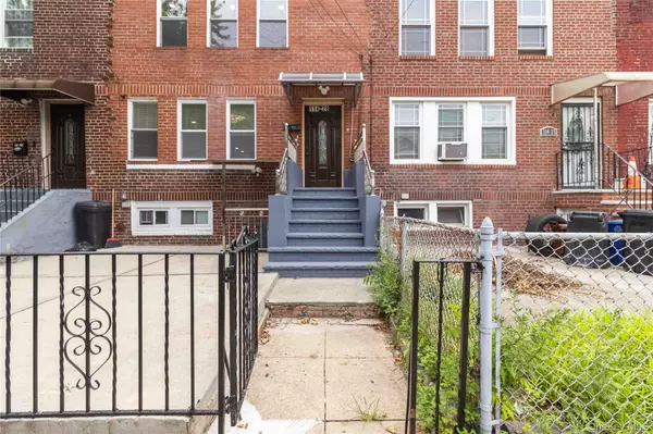 Jamaica, NY 11436,114-28 145 ST