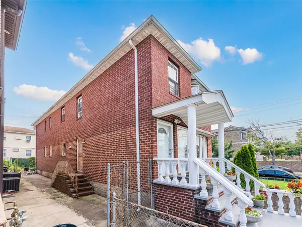 South Ozone Park, NY 11420,12104 150th AVE