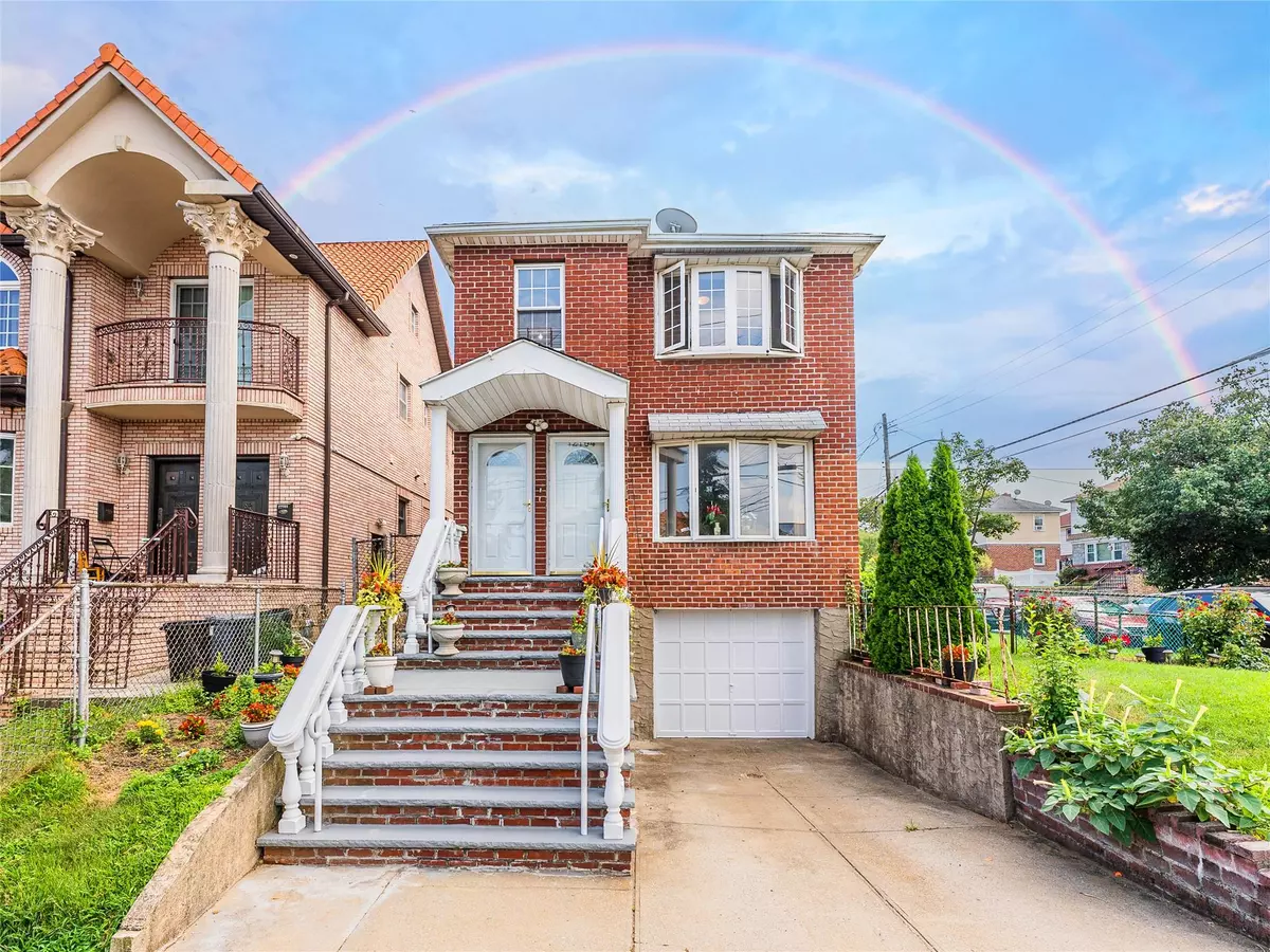 South Ozone Park, NY 11420,12104 150th AVE