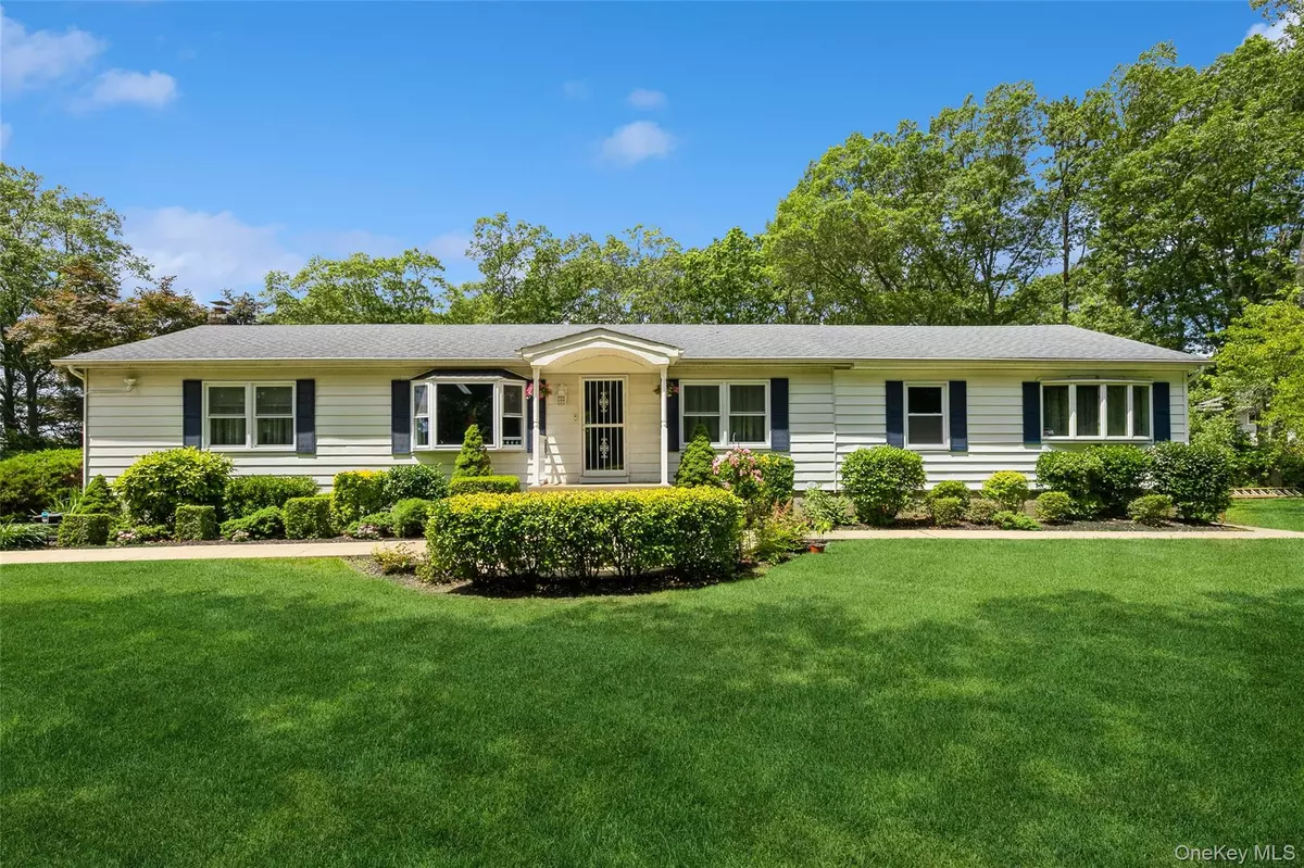 Medford, NY 11763,200 Maple ST