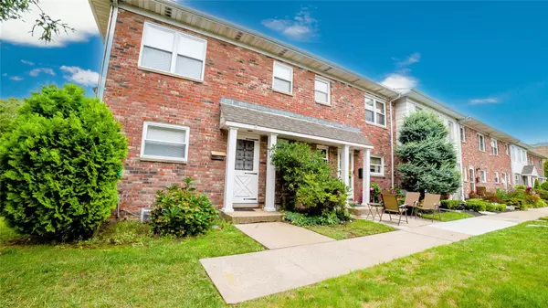 1030 Franklin AVE #16, Valley Stream, NY 11580