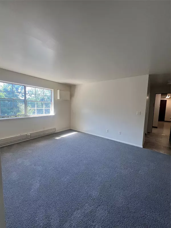 Walden, NY 12586,33 Oak ST #33-9