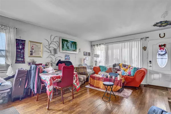Arverne, NY 11692,543 Beach 72nd ST