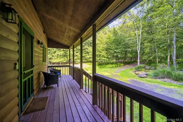 Barryville, NY 12719,299 Zane Grey WAY