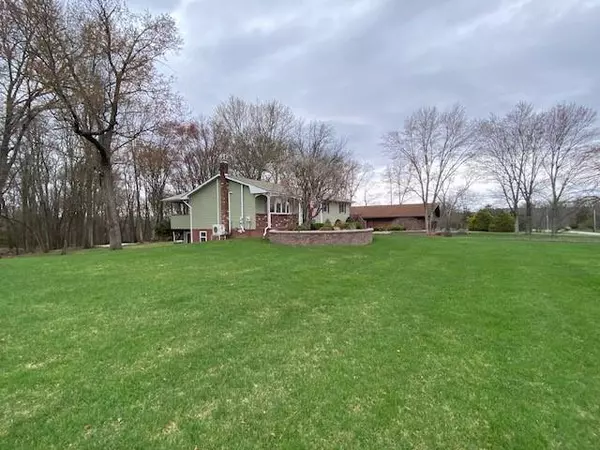New Hampton, NY 10958,176 Gardnerville RD