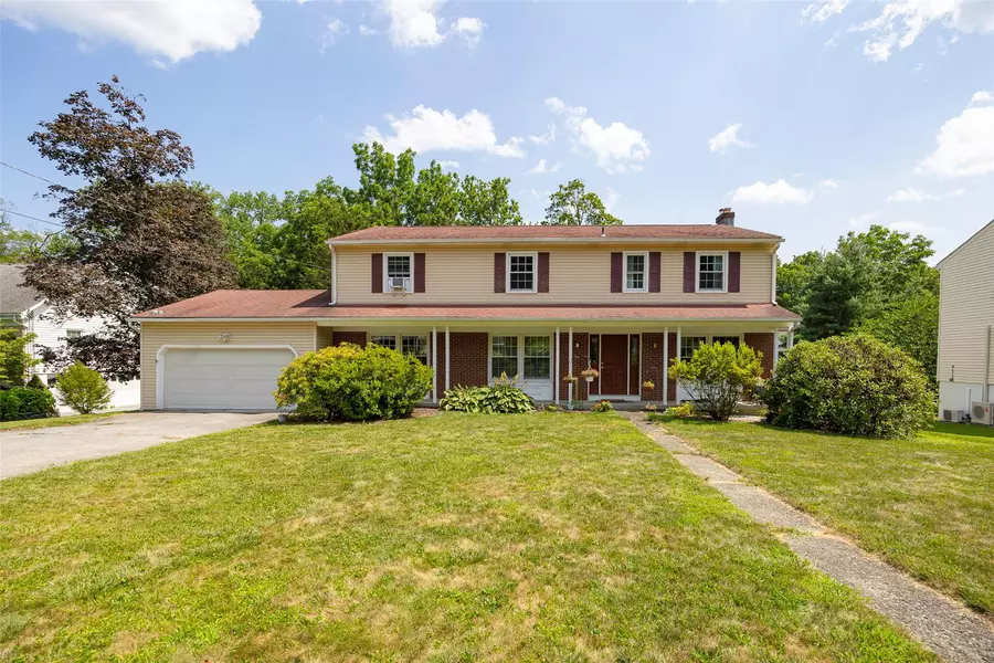 5 Miron DR, Poughkeepsie, NY 12603