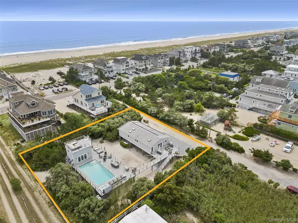 Westhampton Dunes, NY 11978,836 Dune RD #B