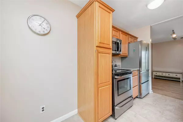 Freeport, NY 11520,116 Westend AVE #21