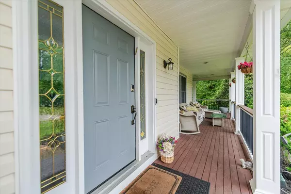 Huntington, NY 11743,7 Cumberland CT