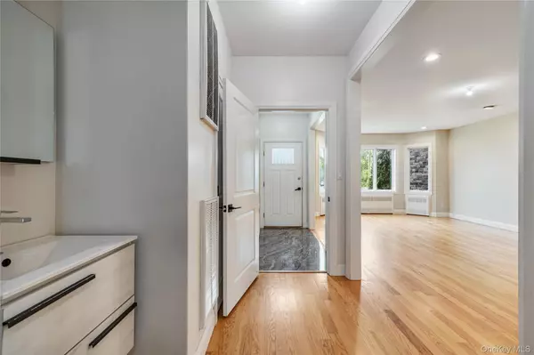 Spring Valley, NY 10977,43 N Madison AVE #112