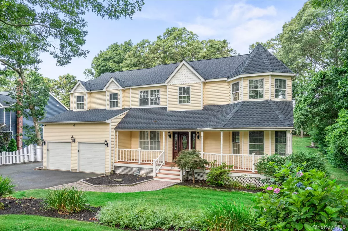 Kings Park, NY 11754,30 Lawrence RD