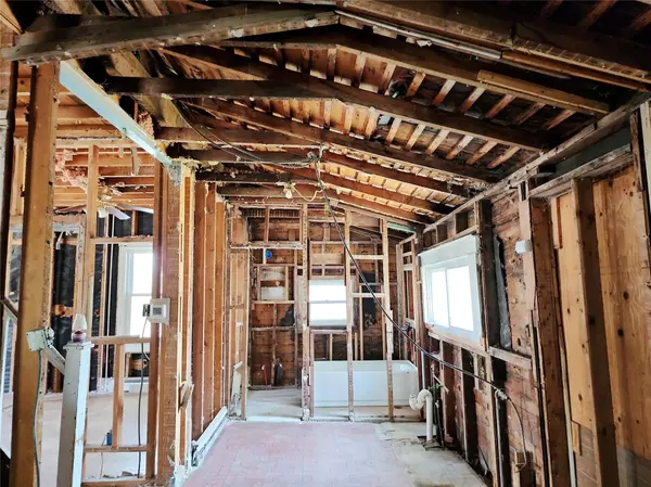 Islip Terrace, NY 11752,78 Roslyn ST