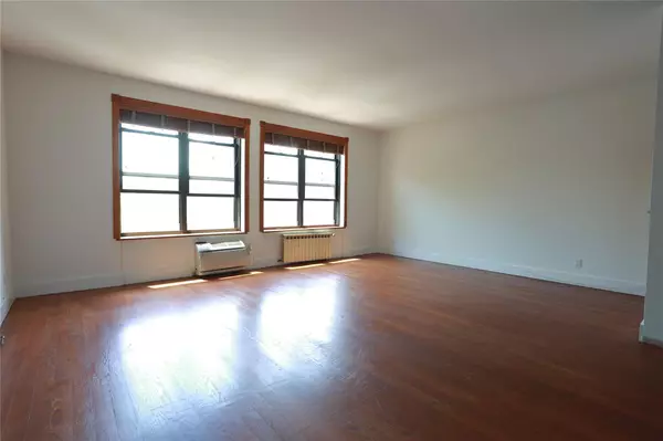 Brooklyn, NY 11217,385 Douglass ST #3B