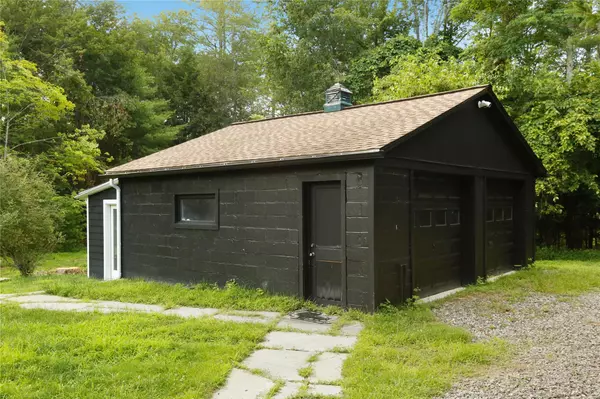 Saugerties, NY 12477,1338 Glasco TPKE