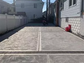 Long Beach, NY 11561,77 Illinois AVE #Main