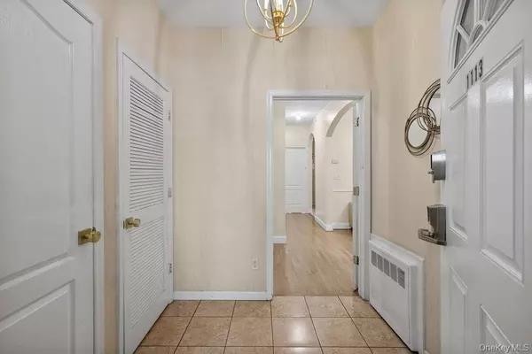 Spring Valley, NY 10977,1113 Parkview DR