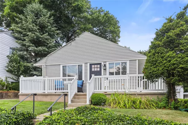 Yonkers, NY 10703,451 Bellevue AVE