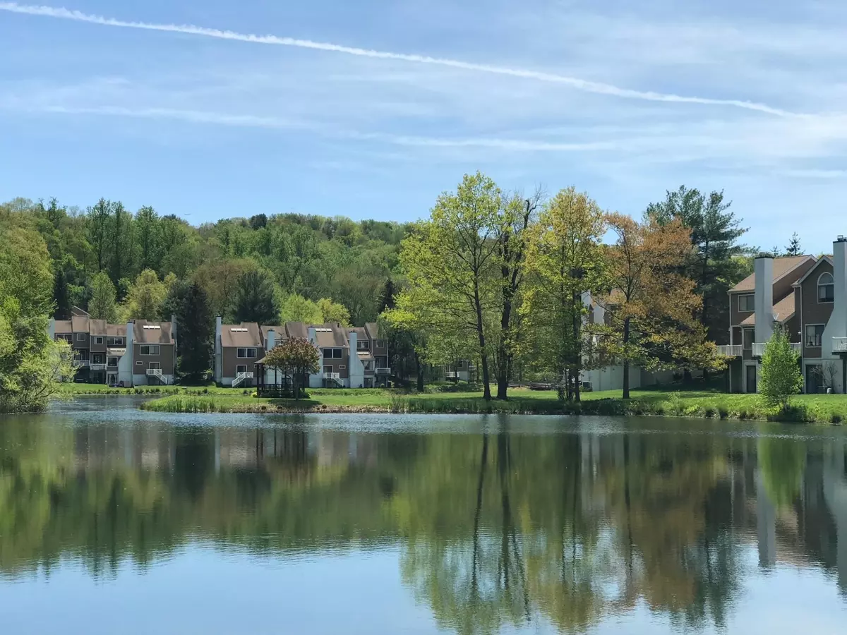 Chappaqua, NY 10514,77 Further LN