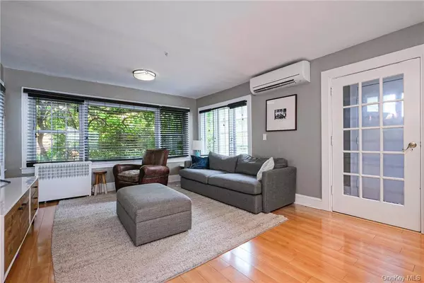 Scarsdale, NY 10583,164 Nelson RD