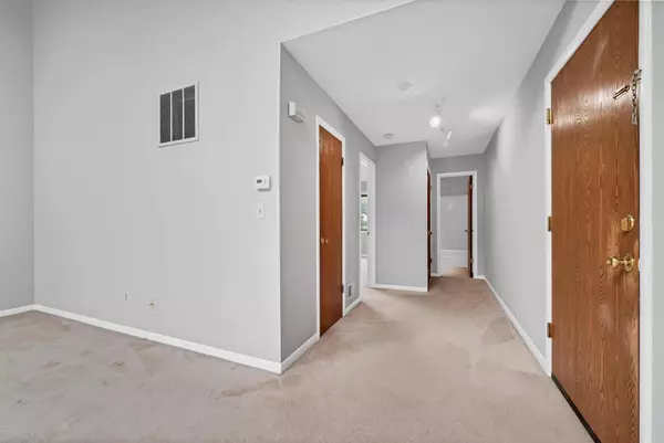 Nanuet, NY 10954,31 Vista DR