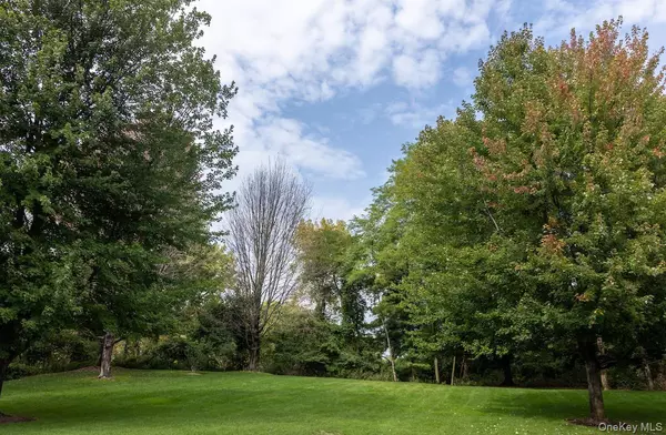 Dobbs Ferry, NY 10522,66 Landing DR