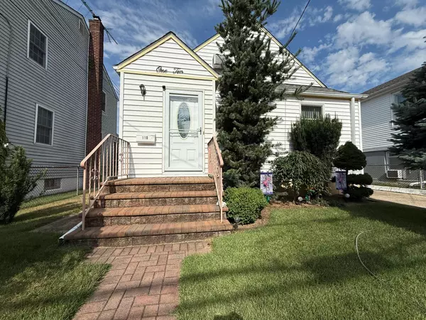 110 Hunnewell AVE, Elmont, NY 11003