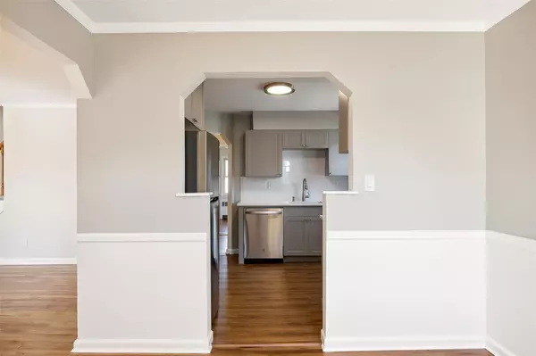 New Hyde Park, NY 11042,701 Premier Blvd