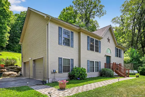 New Windsor, NY 12553,1974 St Rte 32