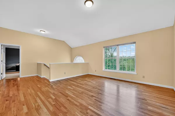 New Windsor, NY 12553,1974 St Rte 32