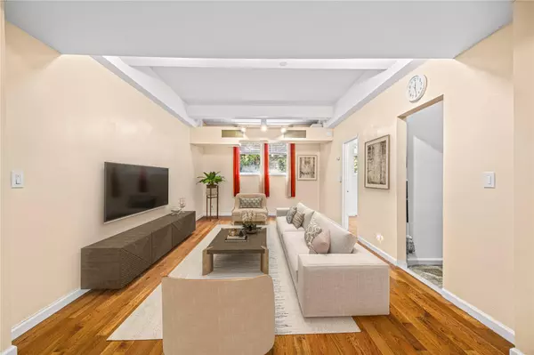 Bronx, NY 10467,3520 Tryon AVE #104