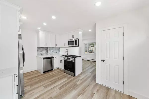 Rosedale, NY 11422,25311 147th RD