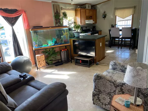 Holbrook, NY 11741,51 Lincoln AVE
