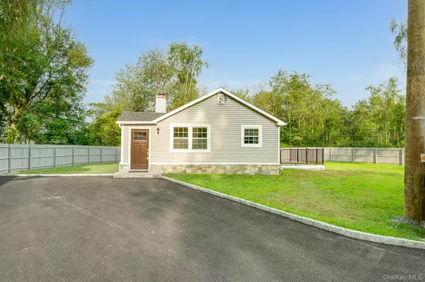 Mohegan Lake, NY 10547,3167 Lincoln DR