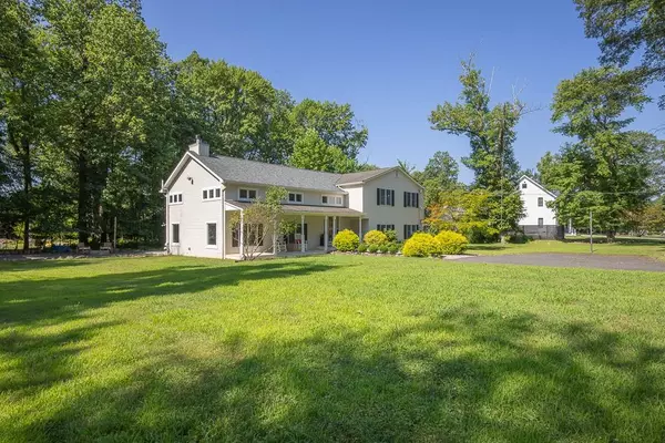 West Nyack, NY 10994,5 Marycrest RD