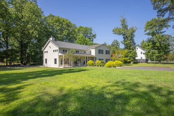 West Nyack, NY 10994,5 Marycrest RD