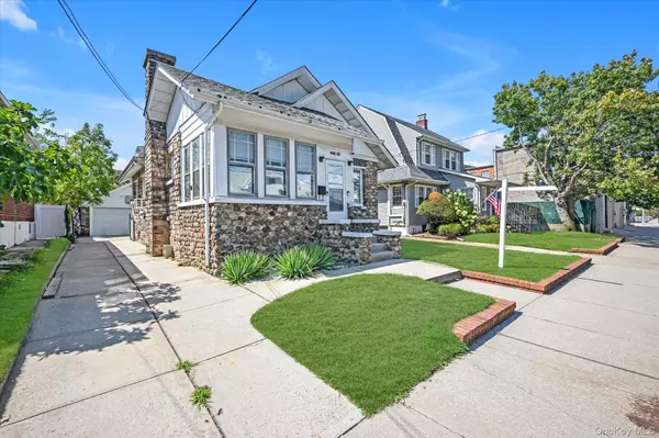 Howard Beach, NY 11414,159-16 101 ST