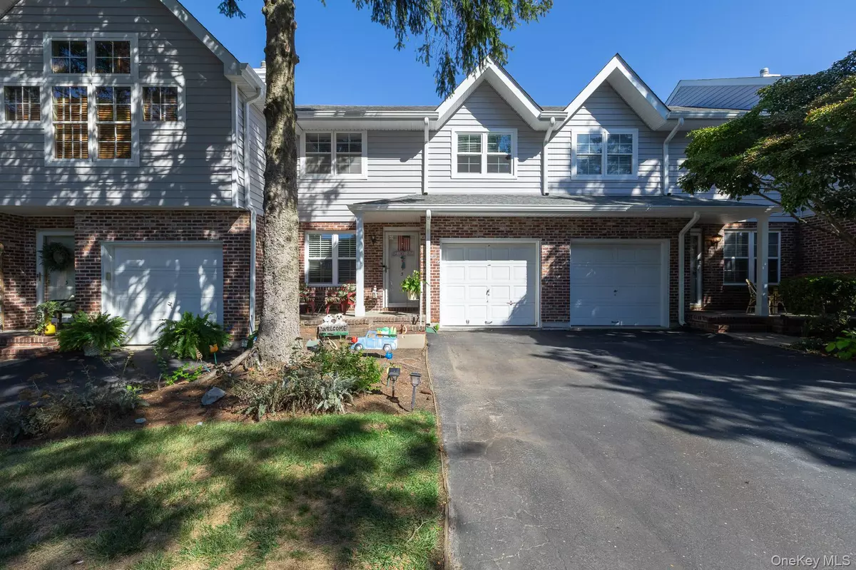 Central Islip, NY 11722,5 Sprucewood BLVD