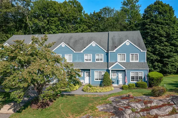 Brewster, NY 10509,1704 Windsor LN