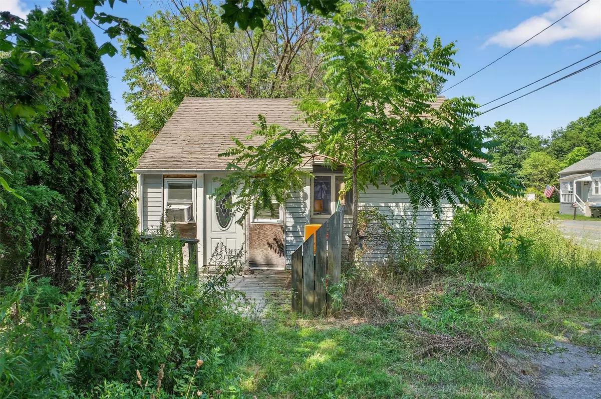 Campbell Hall, NY 10916,2348 State Route 207