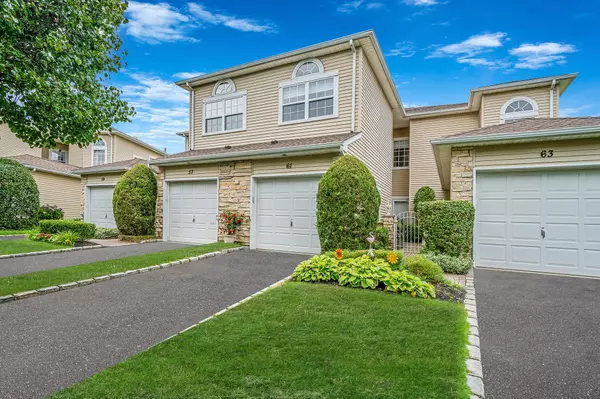 Hauppauge, NY 11788,61 Windwatch DR