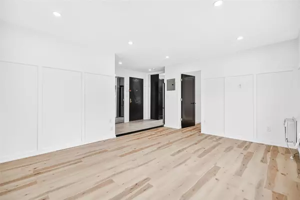 New Rochelle, NY 10805,189 Drake AVE #2A