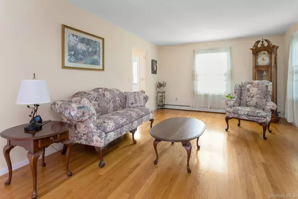 Patterson, NY 12563,86 Somerset DR