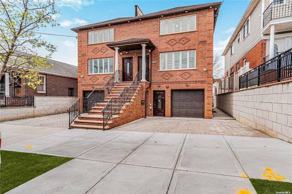 College Point, NY 11356,924 129th ST